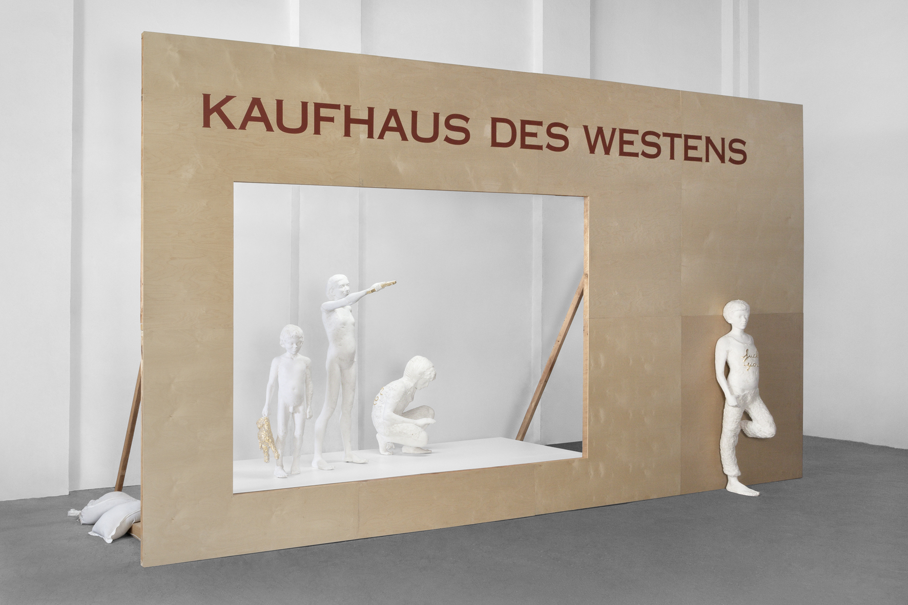 Carlo Leopold Broschewitz, Kaufhaus des Westens, 2011-2012, mixed media Foto: Rene Schaeffer